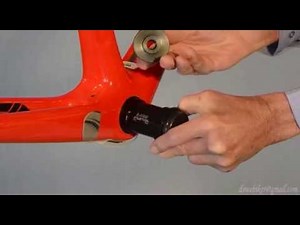 C-BEAR Specialized OSBB Campagnolo Bottom Bracket Installation