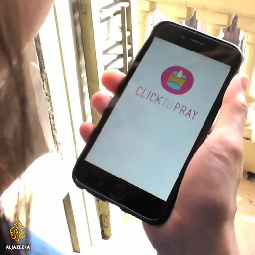 This new app lets people "Click to Pray" with the Pope. | Al Jazeera English