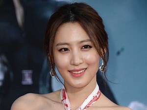 Claudia Kim - Alchetron, The Free Social Encyclopedia