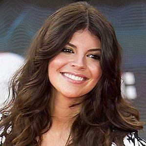 Nikki Yanofsky Boyfriend 2026: Dating History & Exes - CelebsCouples
