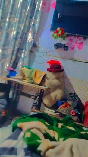 aaiae garmi wala gana