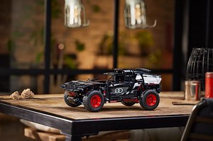 Lego bring out a new Audi RS Q e-tron