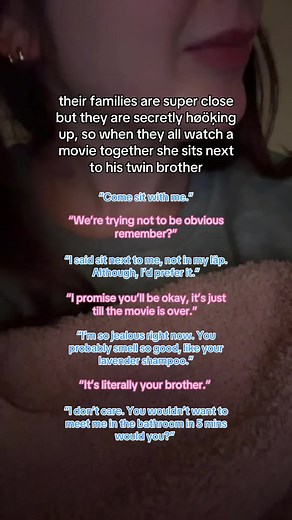 ill sit in his lâp 😳😳😳 #enemiestoloverstrope #enemiestolovers #footballromance #billionaireromance #collegeromancebooks #bookscenarios #forbiddenromances #booktokgirlies