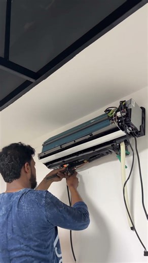 Carrier ac installation#mrachyd#viral #airconditioner#acservice#funnyvideo #shortvideo#viralvideo￼