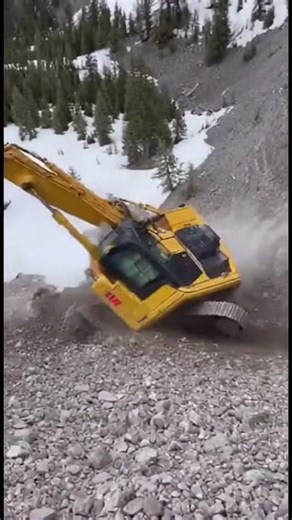 Excavator Goes Tumbling Off Cliff in Jaw-Dropping Construction Accident #youtubeshorts #viralshorts