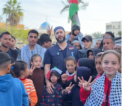 The Iraqi surgeon who became a hero in Gaza: Dr. Mohammed Taher’s journey of hope and healing - Iraqi News