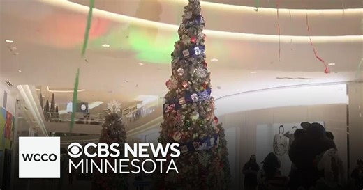 WCCO Community Tree shines at Mall of America