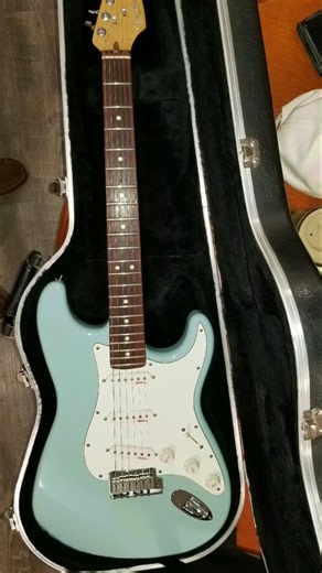Modified 1996 USA Fender Stratocaster with Wilde USA pickups