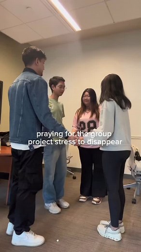 ‼️Reserve a group study room at the library and get the final group project going today: https://library.laguardia.edu/2019/12/10/can-i-request-or-reserve-a-group-study-room-2/ | LaGuardia Community College