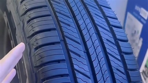 米其林旅悦SUV轮胎 235/65R18 搭载静音舒适技术，城市通勤家用出游都安心，耐磨省油，过弯稳驾，真实车主推荐体验分享