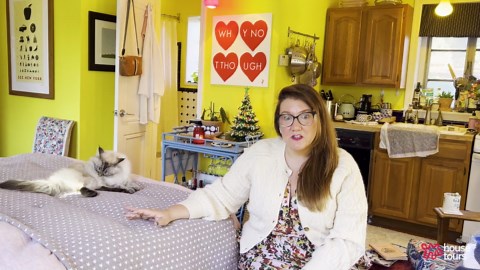 House Tours: This 350-Square-Foot Mid-Century Cottage Is Absolutely Dreamy, Inside and Out