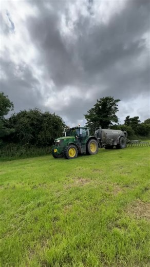 Using Slurry in Agriculture with John Deere Equipment