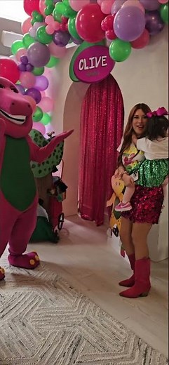 houston mascot birthday party character purple dinosaur Barney greet #barney #shorts #reels