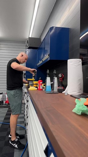15K views · 336 reactions | The LE polisher is a solid entry point if you’re just getting into machine polishing. It’s easy to use, forgiving, and doesn’t feel intimidating. Perfect for learning the process without overthinking it. #obsessed #garage #detailing #polishing #lepolisher | Obsessed Garage | Facebook