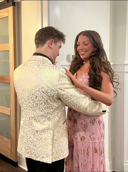 Prom 2025: Graham y Gracie lucen espectaculares ♥️