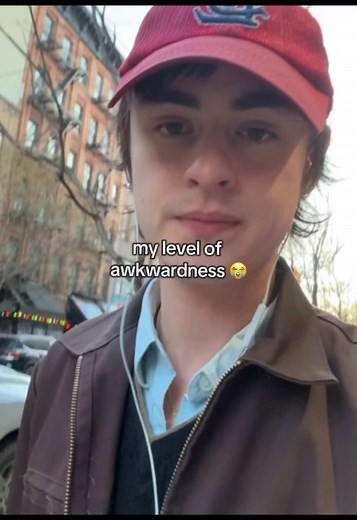 Jaeden Martell as Bill Denbrough in It (2017): The Awkward Moment