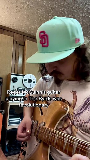 Roger McGuinn’s playing in The Byrds defined the sound of folk rock by blending the jangle of the newly-developed Rickenbacker electric 12-string with rolling banjo picking techniques. Going on to influences the likes of Tom Petty, REM, and The Beatles, his playing still stands today as one of the most unique approaches to electric guitar. #thebyrds #rogermcguinn #folkrock #laurelcanyon #60smusic #banjo #rickenbacker #rickenbackerguitars #bobdylan #fingerpicking #guitartok #guitarplayersoftiktok