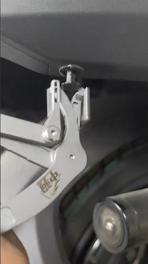 EASY FIX: Trunk/Hood Lift Support Gas Spring Replacement