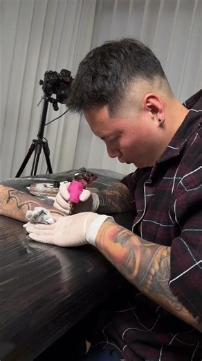 Unique Slow-Frequency Deep Needling Technique by @diaochen_tattoo