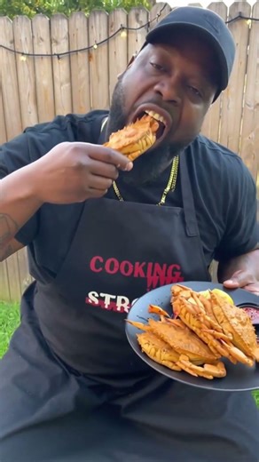 175 Deep-Fried Soft Shell Blue Crabs