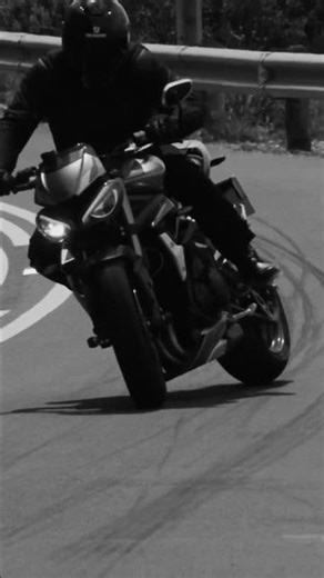 #bikelife RED SCARLET 4K 120fps - Canon 70-200 2.8 markiii EF