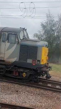 Class 37884 dragging class 465 for scrap the Clatter of wheels on the Track at Grantham with a tone