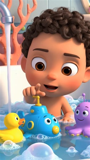 Cute Baby Bath Time with Toy Submarine 🛁🚤 |Baby Toys #shorts #babyreels