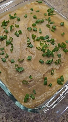 El mejor PURE DE PAPA estilo #Kentucky, con ese gravy especial encima. El video completo lo encuentran en la pagina. . . #pure #papa #recetas #recetasfaciles #reelsviralシ #reelsfbシ #viralreels #virales #videoviral #viralpost | En la cocina con Eldita