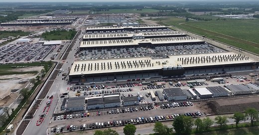 At Amazon’s Biggest Data Center, Everything Is Supersized for A.I.