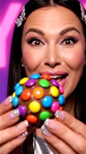 🍫🌈 KITKAT x M&M’s CRISP ORB 😱✨