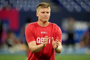 Austin Reed's 2024 NFL Draft Landing Spots: Raiders, Giants Contending for WKU QB