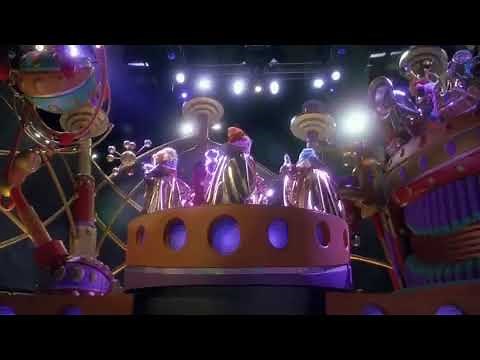 DannyB Does | Celebration | Muppets From Space