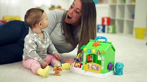 Watch Fisher-Price Laugh & Learn Smart Stages Activity Zoo on Amazon Live