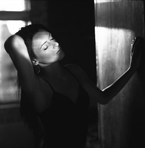 Mamiya RZ67 Portraits | Best Mamiya RZ Portrait Lens | 110mm f/2.8 - Leica Blog (Matt Osborne)