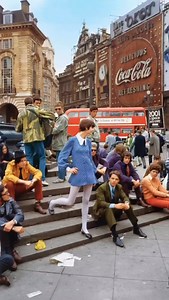 📍London 1960s, United Kingdom 🇬🇧 • • 🎥 @vintagememories66 • • #london #londoncity #londondiaries #explorelondon #visitlondon #londonlife #unitedkingdom #londonblogger #londonlove #londonphotography #london4all #londonnights #londontravel #londonweek #morarfora #londres #londra #week #weekholiday | London Week