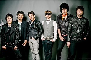 PIJAMAS - Babasónicos - LETRAS.COM