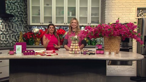 Create your own festive holiday macarons