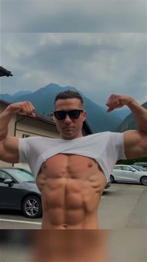 #fitness #gym #fitnessmotivation#Lifestyle #lean #abs#aesthetic #flexing #model #malemodel