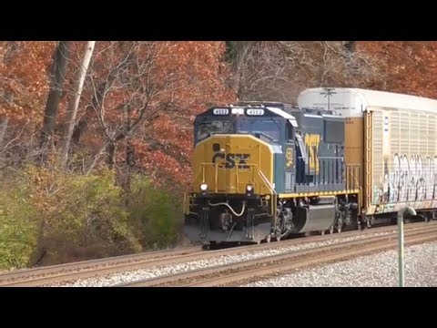 Spooky train horn on CSX 4552 West - Cuyahoga Falls, OH - 11/20/21