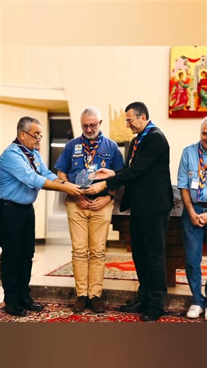 🇫🇷FRANÇAIS La CICS a également remercié David Crépy, des Scouts et Guides de France, pour le travail qu’il a accompli au service de Fraternité Saint-Georges et pour l’accompagnement qu’il a apporté afin que Georges et Christian puissent recevoir la distinction du Vatican. 🎥 Découvrez ces moments ! 📸 Restez connectés… les photos arrivent bientôt ! ✨ #CICS #FraternitéSaintGeorges #ScoutsEtGuidesDeFrance #DistinctionVatican 🇬🇧 ENGLISH The ICCS also expressed its gratitude to David Crépy from 