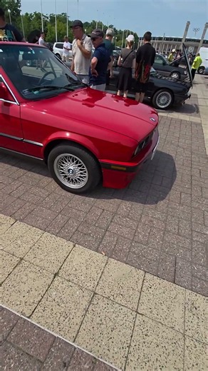 BMW 318 is / BMW 3 series #classiccars #classiccar #vintage #vintagecars #oldtimer #bmw