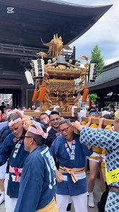 The Takahata Fudoson National Treasure Spring Festival (春季大祭国宝まつり) is an annual event held at Takahata Fudoson Kongoji Temple in Hino, Tokyo, typically on April 28 and 29. This vibrant festival celebrates the temple’s rich history and features various traditional ceremonies and performances. #fastival #spring #springtime #festivalvibes #onlyinjapan #tradional #dance #performance #tokyo #visitjapan #japan #japanphoto #japanlife #Japantravel #beautifuljapan #explorejapan #japanvacation #japanphoto