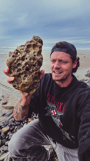 62K views · 212 reactions | You Can Find These at the Beach!  #nature #fossils #oregon | Jacob Colvin | Facebook