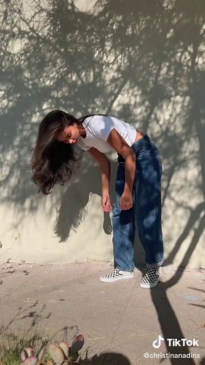 Stylish Vans Checkerboard Outfits for Women