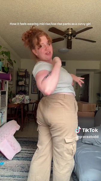 Curvy Girl Style: Mid Rise vs Low Rise Pants