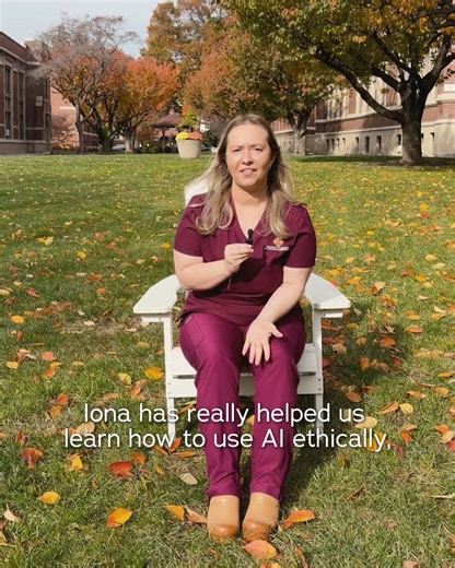 Everyone is talking about AI in education, but Iona University is leading the way. Nursing major Hannah Griffin ’26 is learning from supportive professors and gaining real-world experience alongside nurses at NewYork-Presbyterian Hospital, preparing for a future where AI and compassionate care work together. “Iona has really helped us learn how to use AI ethically, especially when it comes to the nursing program,” said Griffin. “When it comes to evidence-based practice, they teach us about AI an