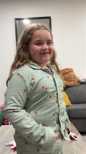 All she wants for Christmas is her two front teeth…well one front tooth. #twofrontteeth #christmascountdown #christmas