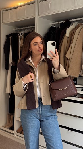 Isabella Duder | 7 days of transitional spring outfits - day 3 💐 styling my favourite new spring jacket from @sezane with chocolate brown details & lots of... | Instagram