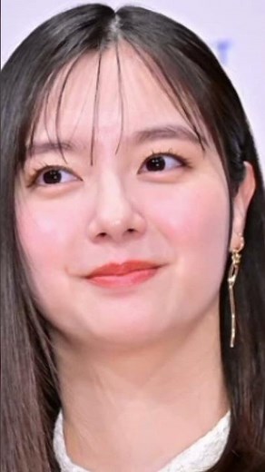 “ロケバス婚”新川優愛、9歳年上夫とのなれそめ回想「人生で告白したのは、今の旦那さんだけ」