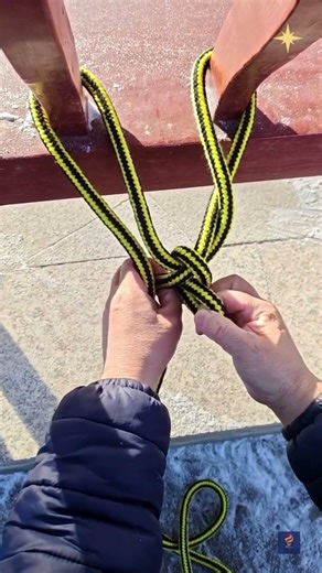 Double Loop Bowline🔗 #knot #outdoors